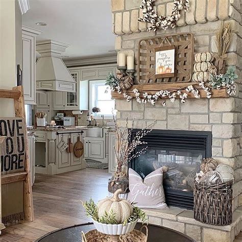 30 Charming Antique Farmhouse Decoration Ideas Fall Fireplace Decor