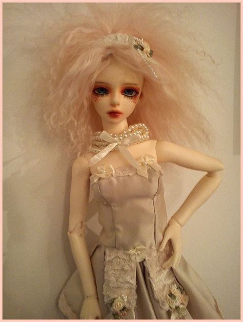 Soft Pink Bjd · A Piece Of Doll Clothing · Beadwork Embellishing And