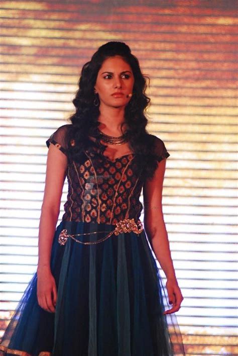 Amy rohinton dastur or amyra dastur was born on seventh may 1993. Amyra Dastur Latest Stills | Veethi