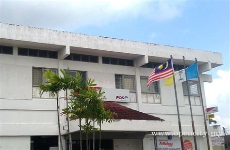 Universitas ini didirikan pada tahun 1949 sebagai perguruan tinggi publik yang didanai. Post Office (Pejabat Pos Malaysia) @ Kepala Batas - Kepala ...