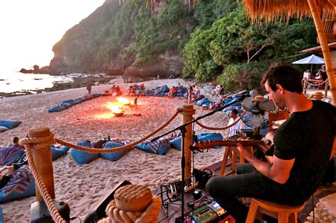 11 Beach Clubs Terbaik Di Bali Yang Harus Anda Kunjungi Discovabali