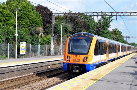 Arriva Secures London Overground Contract Extension From Transport For