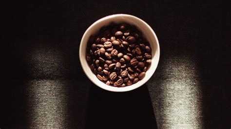 Download Wallpaper 3840x2160 Mug Coffee Beans Coffee Dark 4k Uhd 16