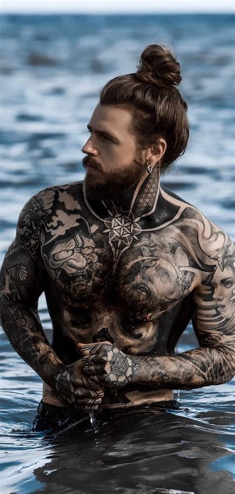 Whatever hairstyle you choose for yourself, men with long hair always look romantic yet manly. 38 Best Hipster Hairstyles Men Should Try This Season