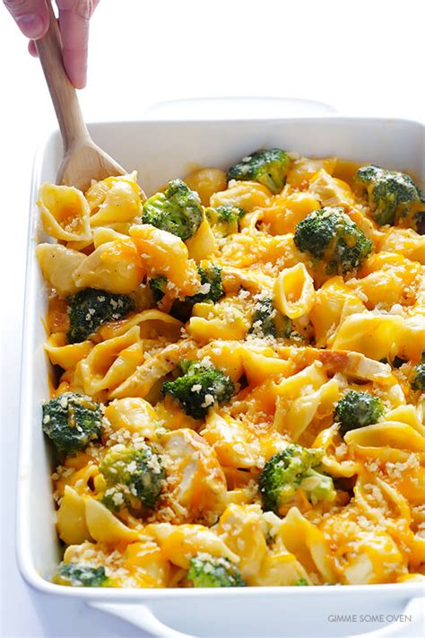 Macaroni and cheese recipe, now with meat, for a more sustaining and complete dinner. Broccoli Chicken Mac and Cheese | Gimme Some Oven