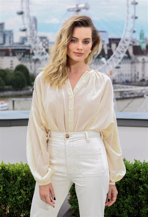 Margot Robbie At The London Photocall Of Once Upon A Time In Once