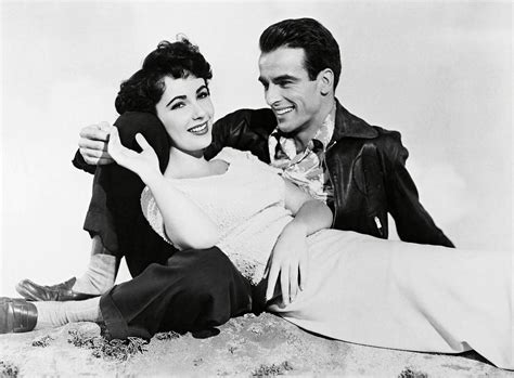Elizabeth Taylor And Montgomery Clift In A Place In The Sun 1951