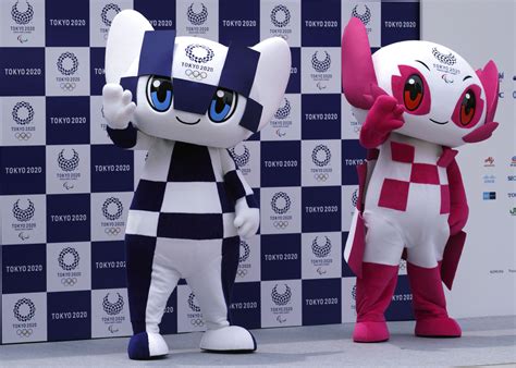 Mascota de los juegos olimpicos tokio 2020 el 7 de diciembre de 2017 fue distribuido 3 pares de mascotas. Presentan las mascotas oficiales para los Juegos Olímpicos ...