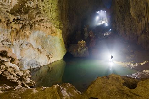 Explore The Worlds Largest Cave Son Doong In Vietnam