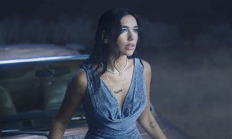 Levitating is a song by english singer dua lipa from her second studio album, future nostalgia (2020). New music video: Dua Lipa featuring DaBaby - "Levitating ...