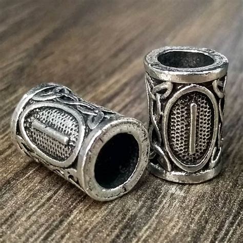Have you longed to adorn your hair and/or beard with beaded braids like the. Viking Beard Beads Isa Rune Norse Futhark Beard Rings ...