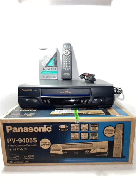 PANASONIC VHS VCR Tape Player Head Omnivision Model PV S W Remote