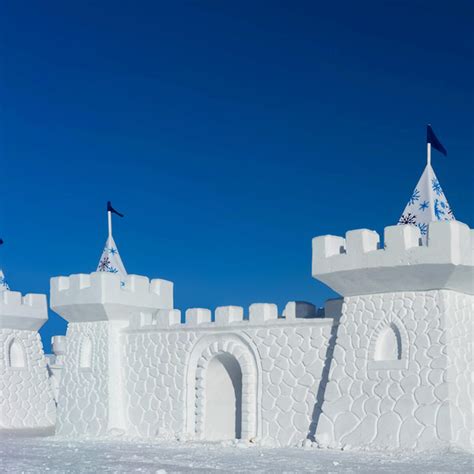 13 Snow Fort Masterpieces You Have To See To Believe