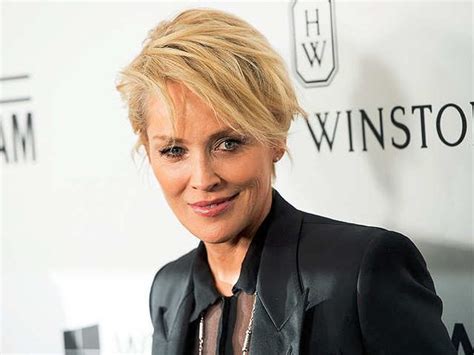 Choosing between short hairstyles can sometimes be difficult and. Very Stylish Short Haircuts for Older Women over 50 in ...