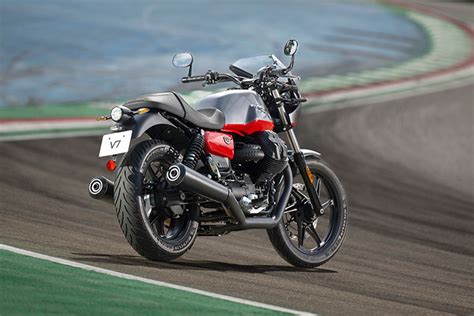 2024 Moto Guzzi V7 Stone Corsa Review First Look Reloaded Devils