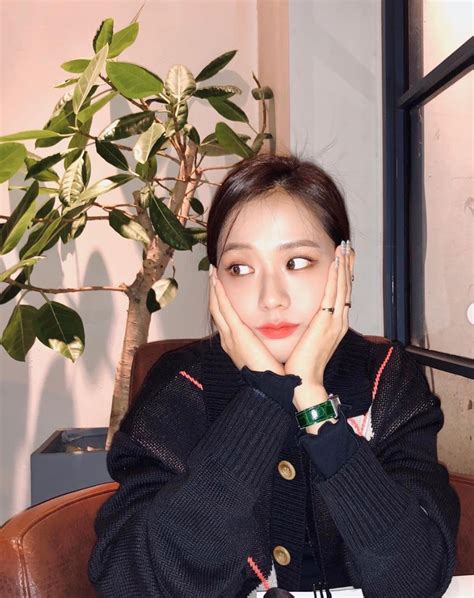 22 Best Photos From Blackpink Jisoos Instagram To Celebrate Her 22