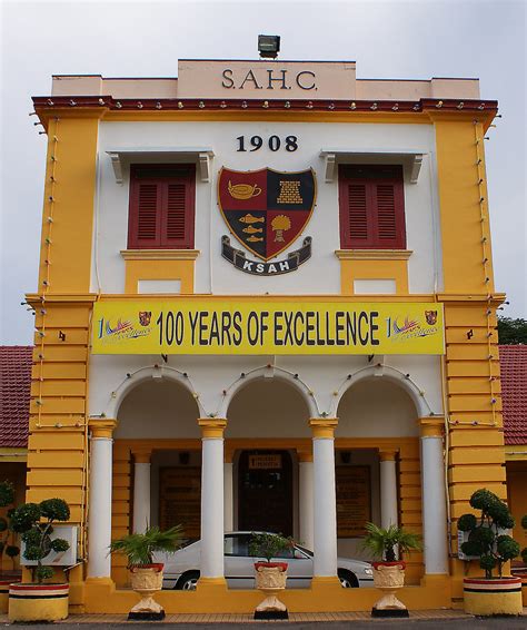Kedah , alor setar'da bulunan kolej sultan abdul hamid (i̇ngilizce: Kolej Sultan Abdul Hamid | I used to study here. 100 years ...