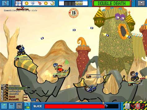 11 Nostalgic Online Games From The 2000s You Can Still Play