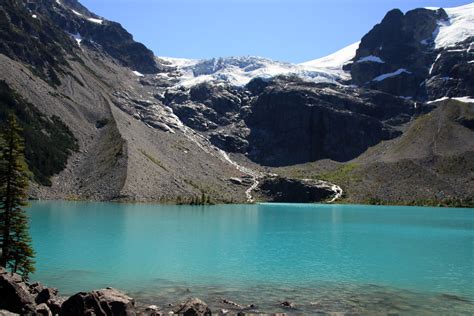 Joffre Lakes Hiking And Camping Near Pemberton Bc Vancouver Trails