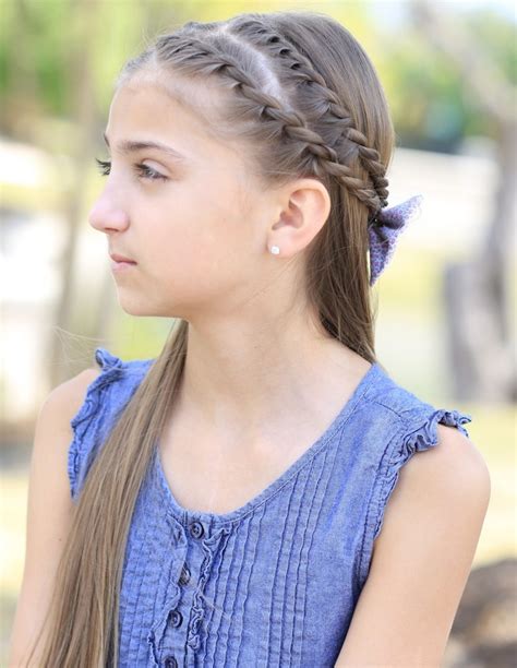 Those who sport a natural wave are blessed, and a shoulder length cut can help to showcase this unique hair texture. Cute and Doable Girl's Hairstyles