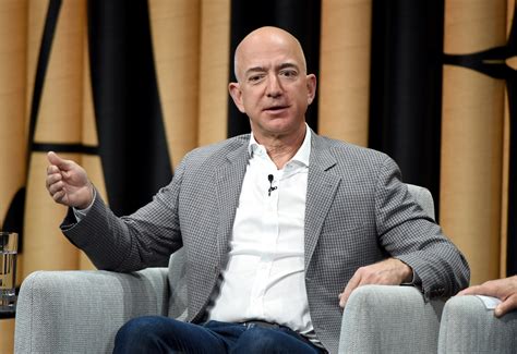 Jeff Bezos Amazon Owner Richest Person Biography Networth
