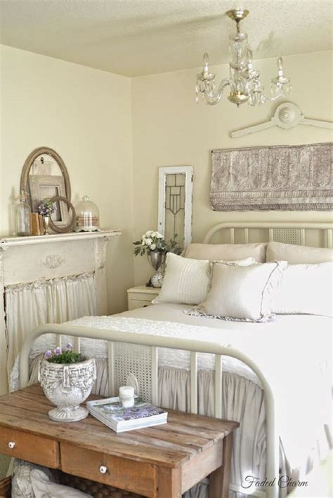 French Country Bedroom Decorating Ideas And Photos