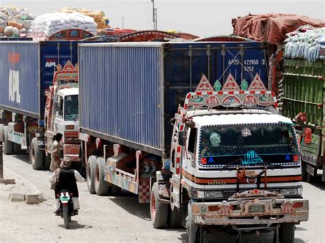 Afghan Authorities Urged To Release Pak Trucks Containers