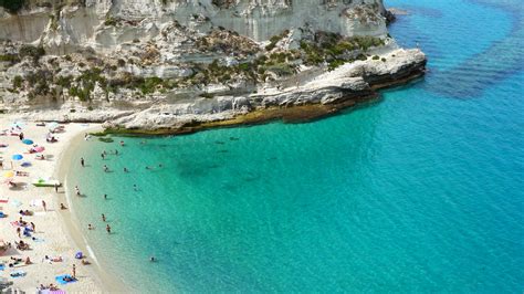 Le 5 spiagge più belle della Calabria gioielli naturali tra il Tirreno