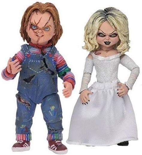 chucky chucky and tiffany ultimate action figures 2 pack bol