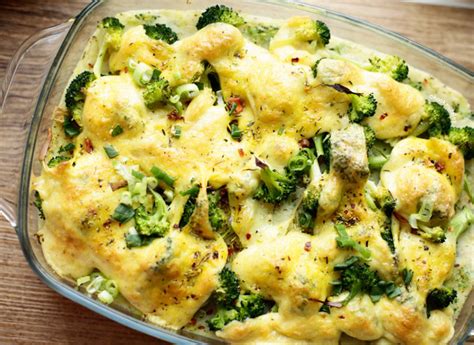 Dit Is Een Heerlijk Broccoli Ovenschotel Met Een Romige Kaassaus