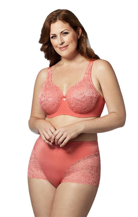 Elila Gives Their Full Figured Bra Collection A New Lift Stretch Lace Lace Boy Shorts Curvy