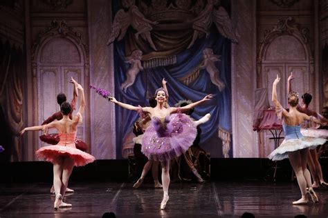 El Ballet Nacional Ruso En El Gran Teatro En Imágenes
