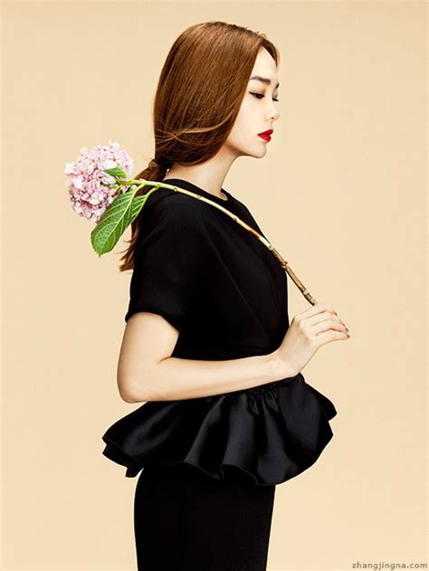 Share your experience and become verified! Minh Hang photographed by Zhang Jingna