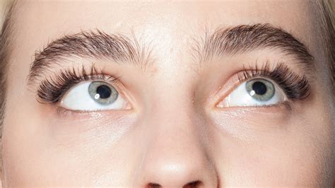 Eyebrow Waxing Guide Everything To Know Before And After Waxing Your