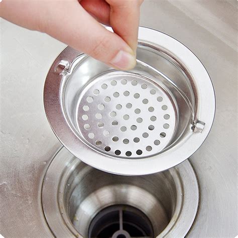 Learn how to remove an old, corroded kitchen sink strainer and replace it with a new one with only pliers and plumber's putty. Kitchen Sink Strainer with Handle (for your house ...