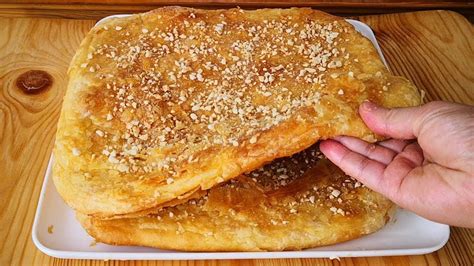 المسمن بحجم عائلي بالحليب والسميدة مورق وهشيش | Food, Breakfast, Bread