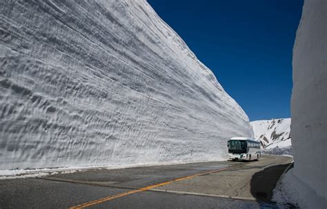 20 Meters Of Snow In Toyama All About Japan