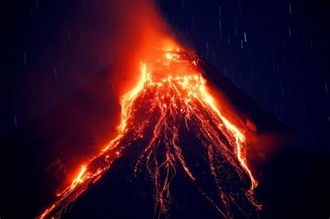 Mayon Volcano Eruption Philippines Raises Alert Level Photogallery