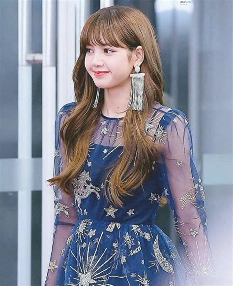 Lalisa Manoban Instagram Name / Originating from thailand, she is the ...