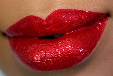 Smashbox Cosmetics Be Legendary Liquid Lip In Crimson Chrome Review