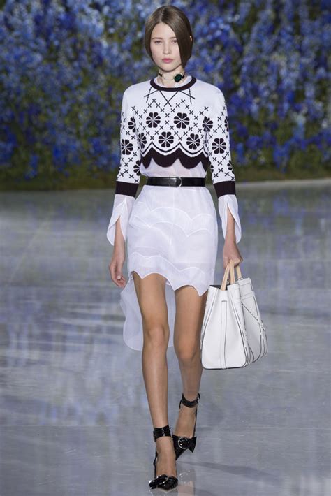 Fashion Runway Dior Spring 2016 Ready To Wear Collection Cool Chic