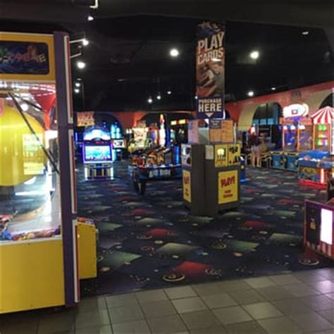 Boomers - 226 Photos & 412 Reviews - Amusement Parks ...