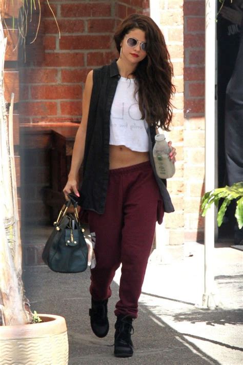 How To Make Sweatpants Look Chic Glam Radar Selena Gomez Outfits