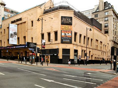 The Palace Theatre Manchester © David Dixon Cc By Sa20 Geograph