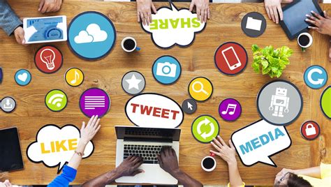 Social Media For Effective Communication Between Employees