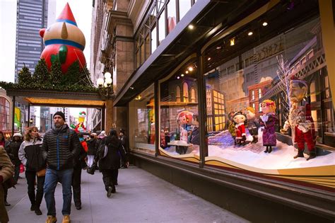 The Best New York City Christmas Window Displays Of 2022 New York