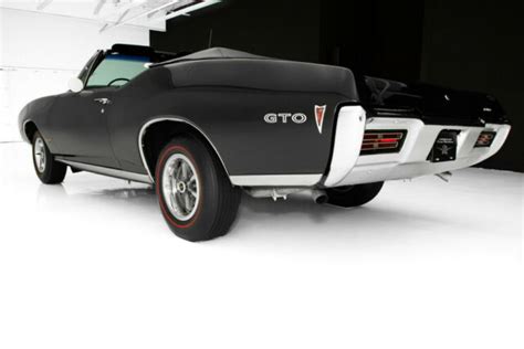 1968 Pontiac Gto Triple Black Gorgeous Automatic Convertible Classic