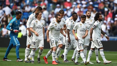 Real madrid fail to win a trophy for the first time since 2009/10; Real Madrid Pre-Season 2019: Where to Watch Los Blancos ...