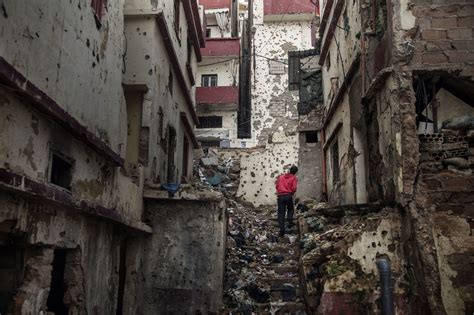 Photos In Tripoli One Street Brings The Syrian War Home Time