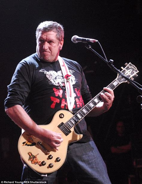 The Sex Pistols Guitarist Steve Jones Says The Band Won T Be Reforming